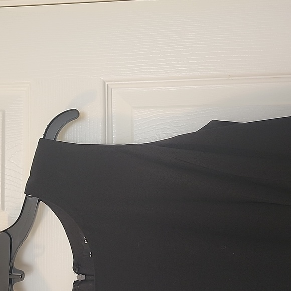 R & K PETITE woman's  dress. - Picture 4 of 11